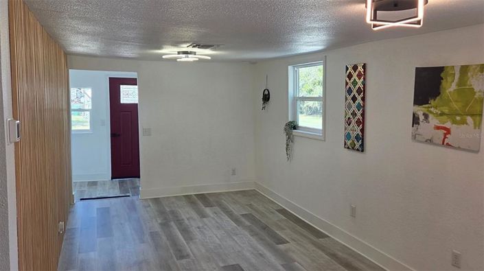 Image No.13-3 Bed House for sale