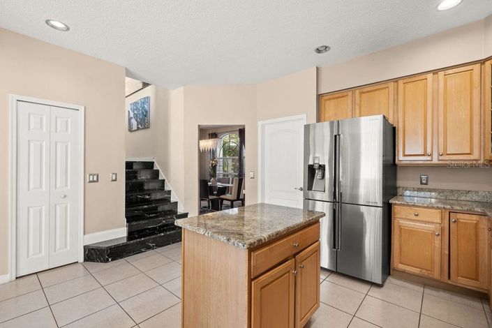 Image No.15-5 Bed House for sale