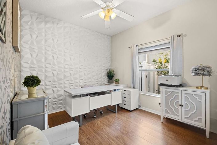 Image No.19-5 Bed House for sale