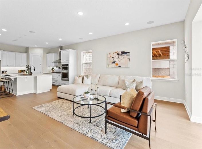 Image No.3-5 Bed House for sale