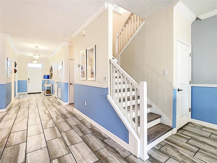 Image No.11-8 Bed House for sale