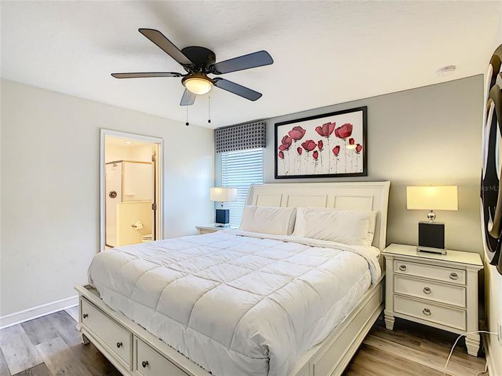 Image No.20-8 Bed House for sale