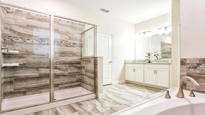 Image No.25-8 Bed House for sale