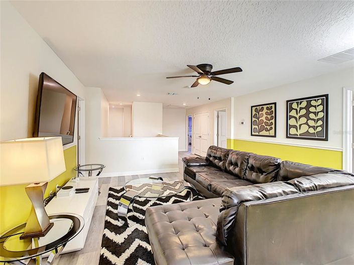 Image No.27-8 Bed House for sale