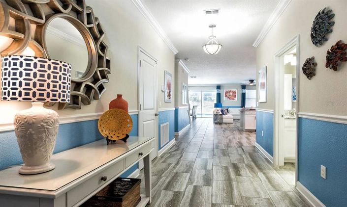 Image No.3-8 Bed House for sale