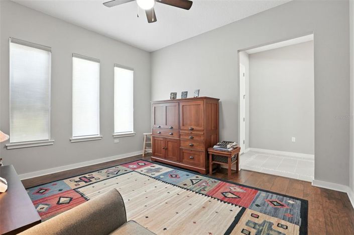 Image No.24-4 Bed House for sale