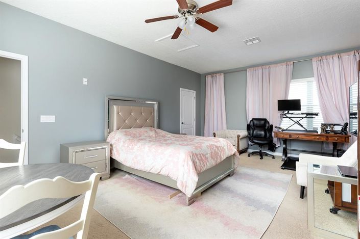 Image No.23-4 Bed House for sale