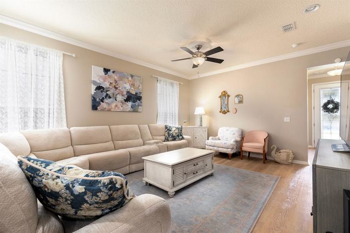 Image No.7-4 Bed House for sale