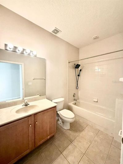 Image No.14-4 Bed House for sale