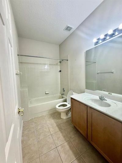 Image No.26-4 Bed House for sale