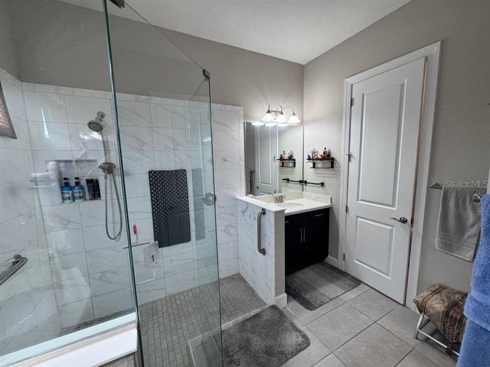 Image No.10-3 Bed House for sale