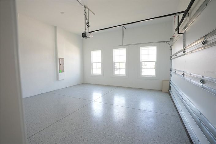 Image No.32-5 Bed House for sale