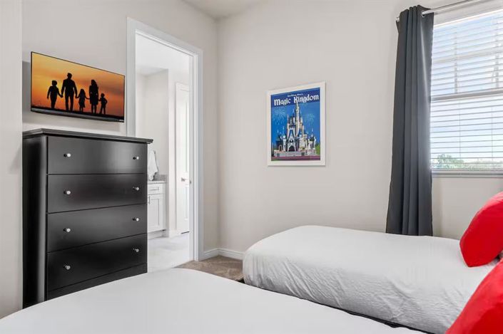 Image No.20-3 Bed Townhouse for sale