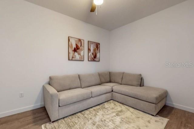 Image No.11-4 Bed Townhouse for sale