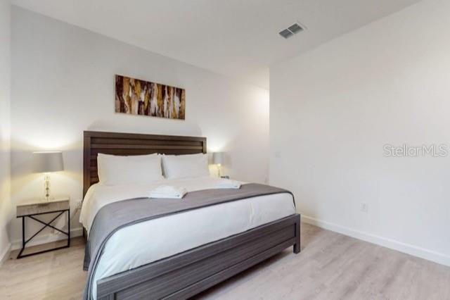 Image No.14-4 Bed Townhouse for sale