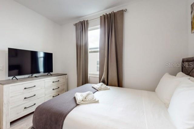 Image No.20-4 Bed Townhouse for sale