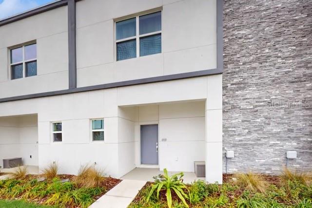 Image No.23-4 Bed Townhouse for sale