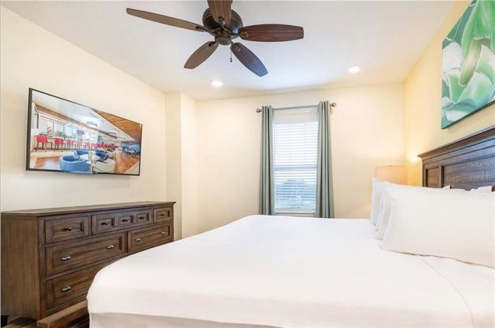 Image No.19-4 Bed House for sale