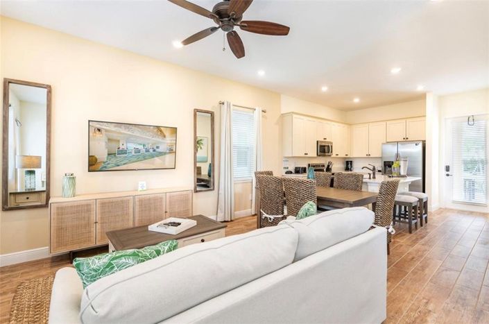 Image No.3-4 Bed House for sale