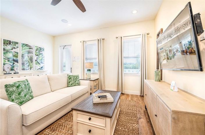 Image No.8-4 Bed House for sale