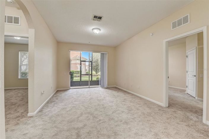 Image No.11-3 Bed Apartment for sale