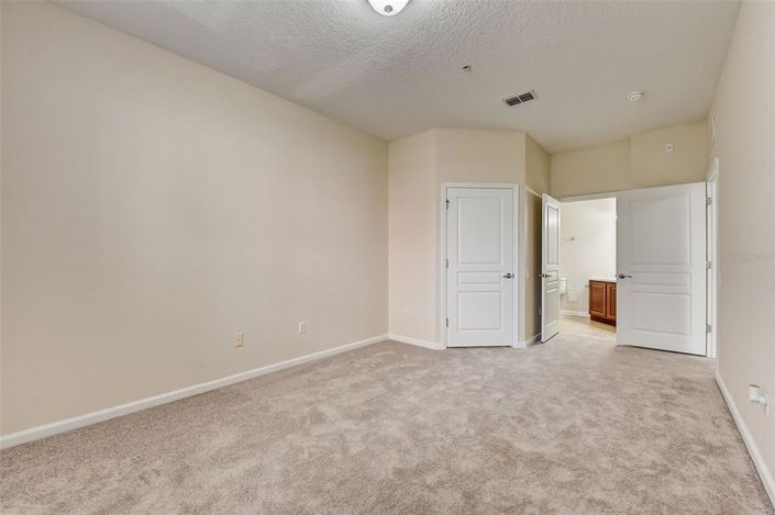 Image No.20-3 Bed Apartment for sale