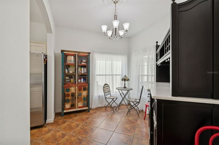 Image No.18-2 Bed House for sale