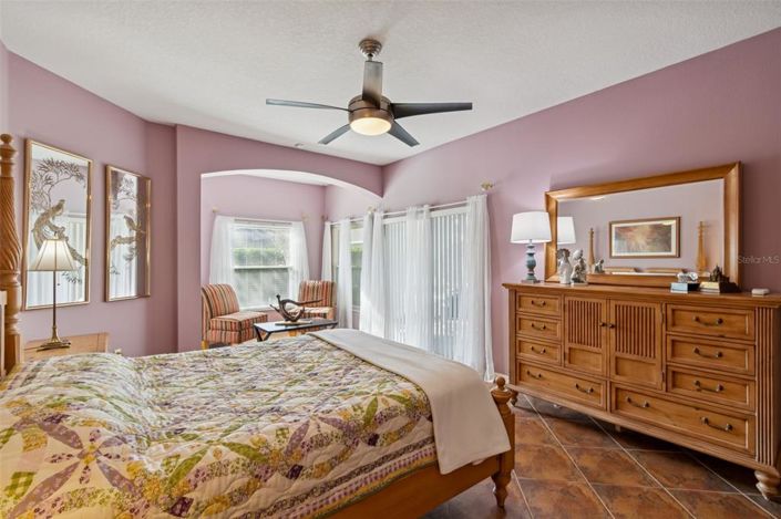 Image No.21-2 Bed House for sale