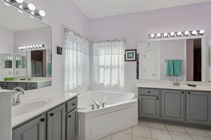 Image No.25-2 Bed House for sale