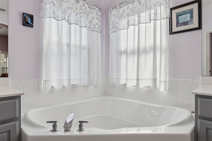 Image No.30-2 Bed House for sale