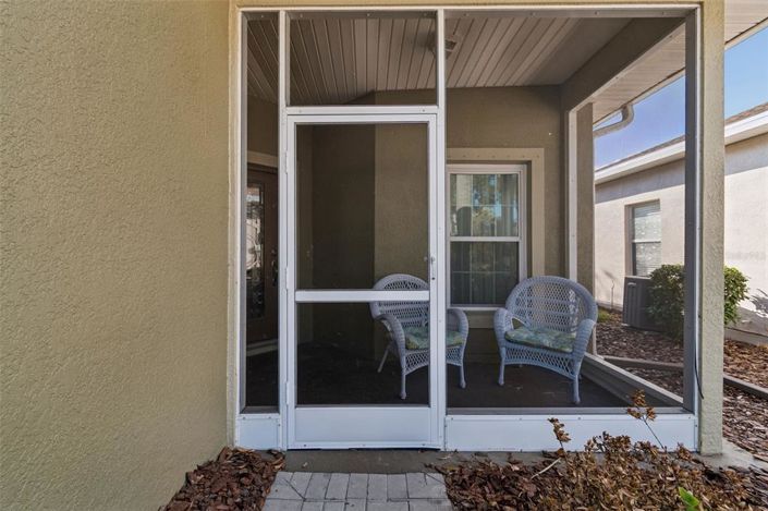 Image No.5-2 Bed House for sale