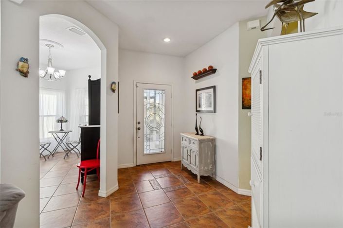 Image No.7-2 Bed House for sale