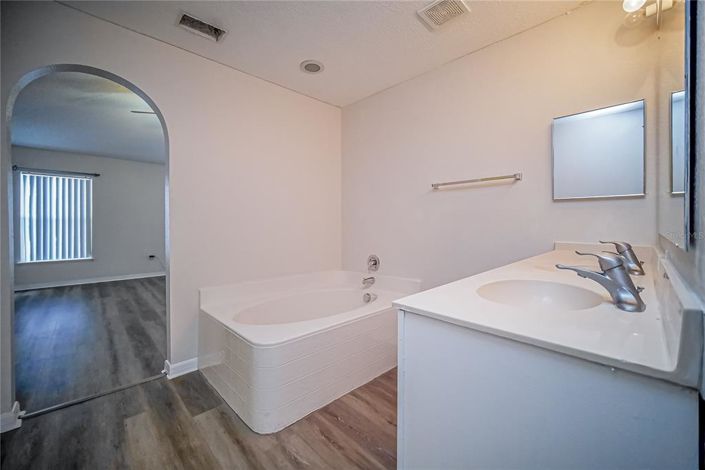 Image No.23-Maison de 4 chambres à vendre à Saint John