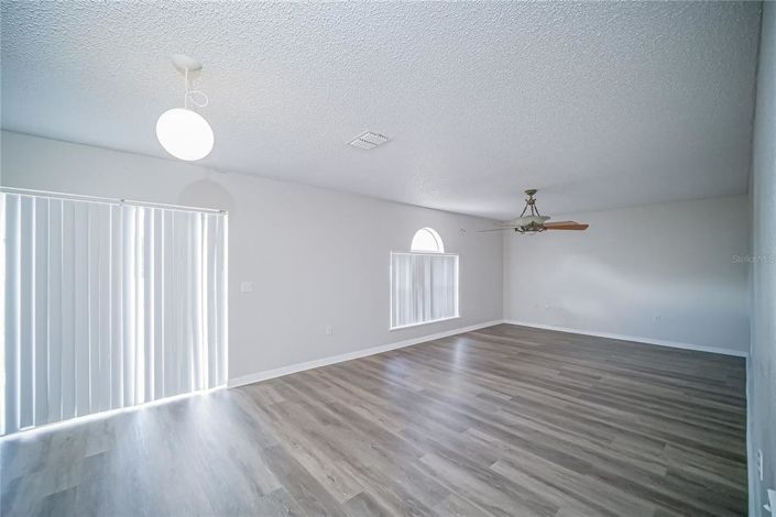 Image No.6-Maison de 4 chambres à vendre à Saint John