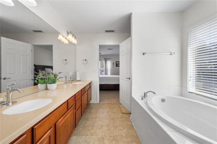 Image No.29-Maison de 4 chambres à vendre à Saint John