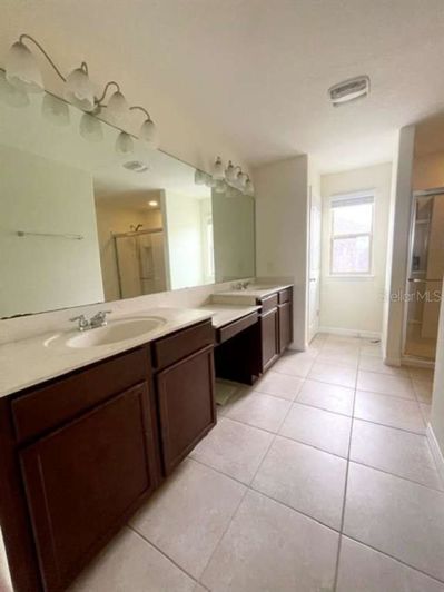 Image No.13-4 Bed House for sale