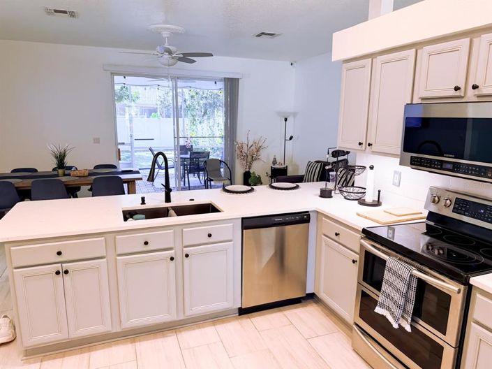 Image No.4-4 Bed House for sale