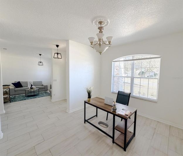 Image No.6-4 Bed House for sale