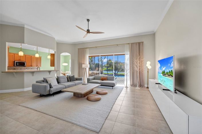 Image No.9-3 Bed House for sale