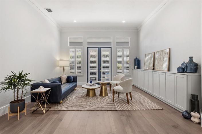 Image No.12-5 Bed House for sale