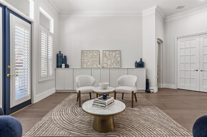 Image No.14-5 Bed House for sale