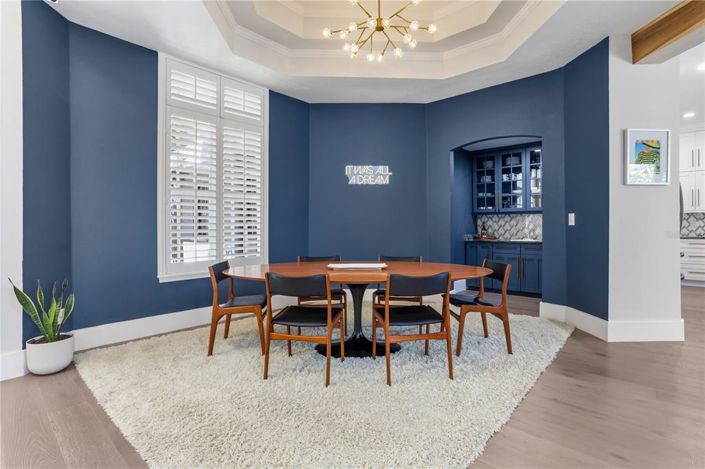 Image No.15-5 Bed House for sale