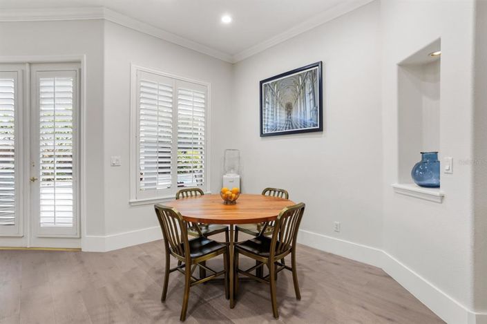 Image No.26-5 Bed House for sale