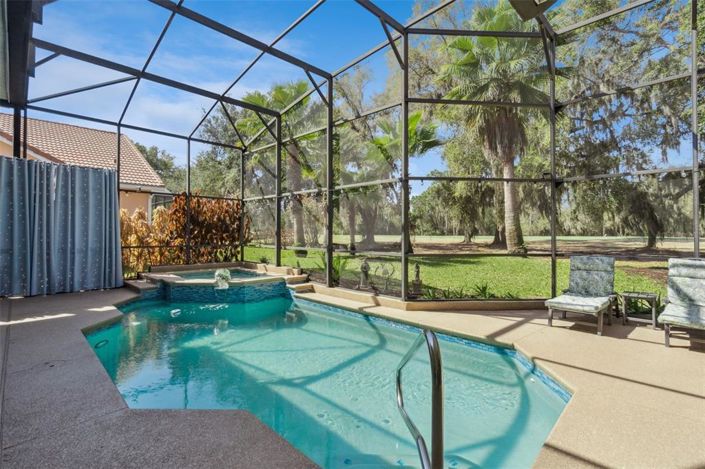 Image No.2-4 Bed House for sale