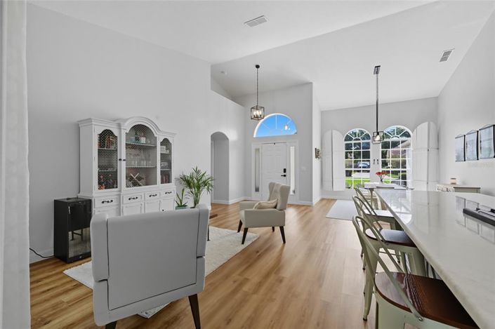 Image No.18-3 Bed House for sale