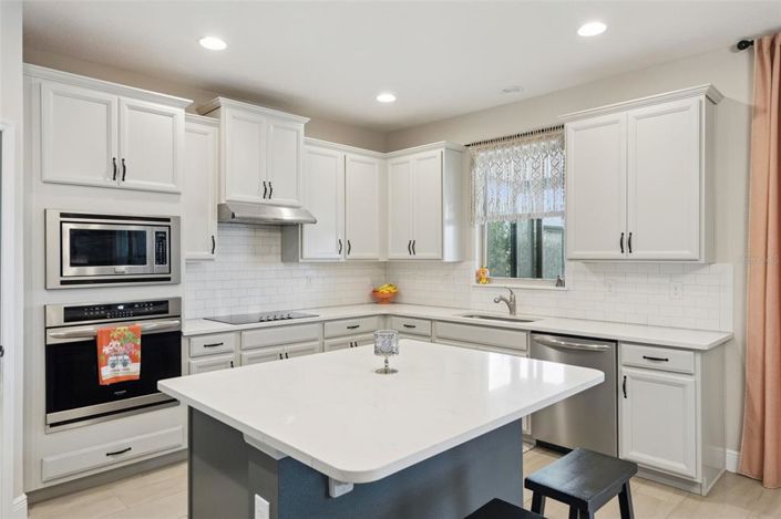 Image No.17-5 Bed House for sale