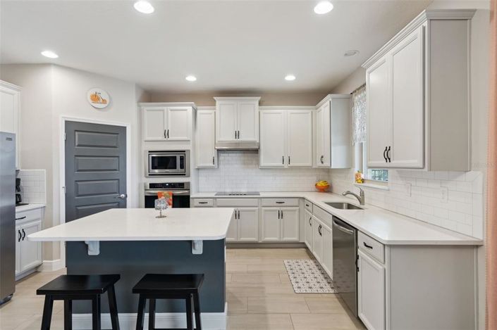 Image No.18-5 Bed House for sale