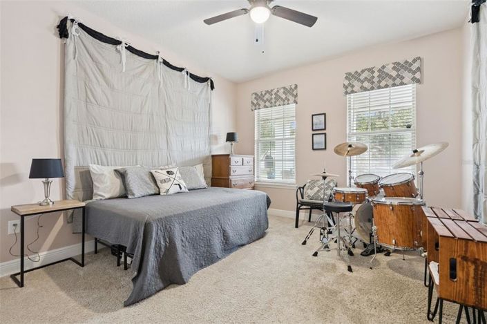 Image No.27-5 Bed House for sale