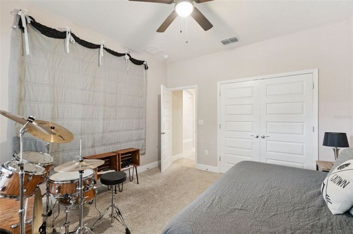 Image No.35-5 Bed House for sale