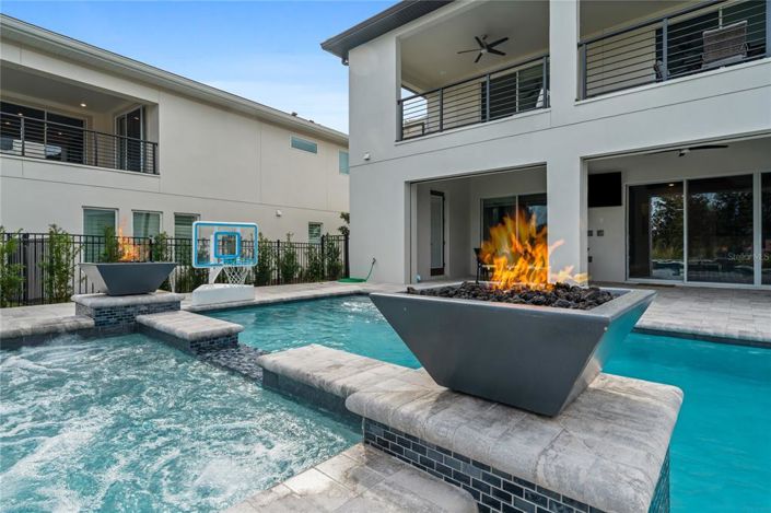 Image No.22-6 Bed House for sale